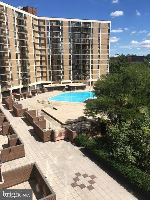 6800 FLEETWOOD RD #520, Mclean, VA 22101
