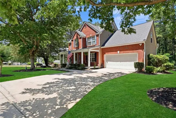 1005 Pebble Bend DR, Grayson, GA 30017