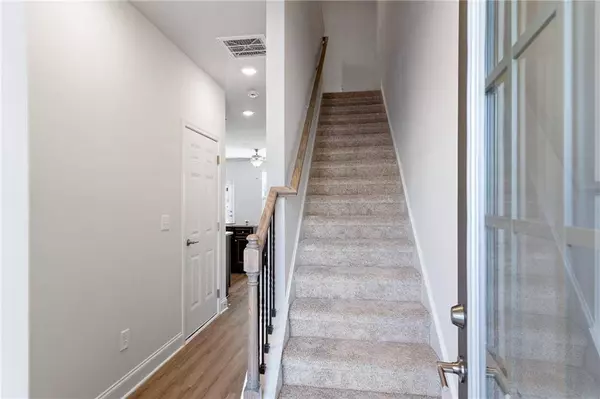 3464 Sumersbe CT SW, South Fulton, GA 30349