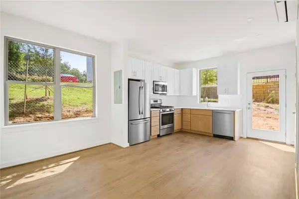 1070 Dill AVE SW #204, Atlanta, GA 30310