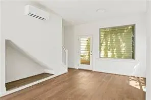 1070 Dill AVE, Atlanta, GA 30310