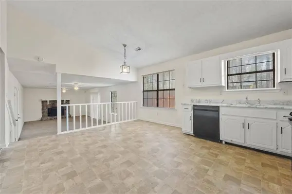 9240 Sunset DR, Jonesboro, GA 30238