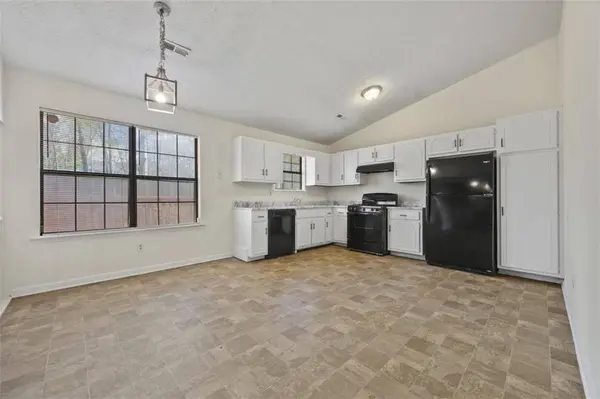 9240 Sunset DR, Jonesboro, GA 30238