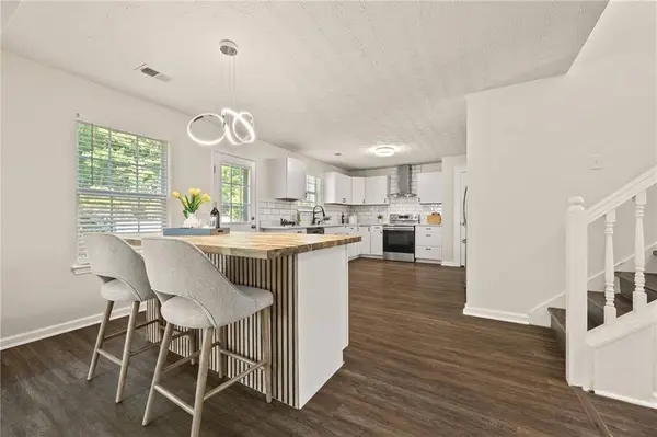 211 Millstone DR, Hampton, GA 30228