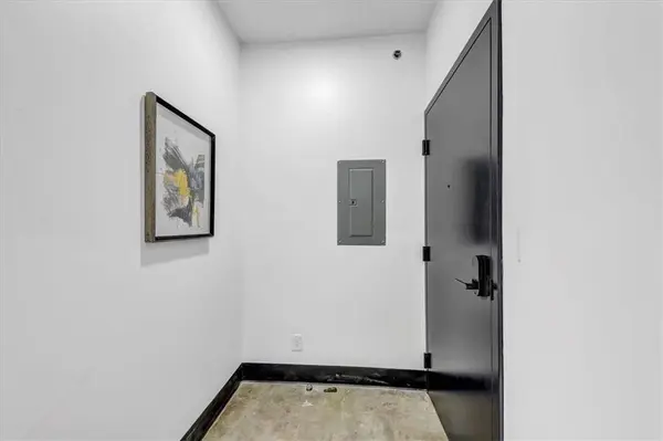 1805 Harvard AVE #205, College Park, GA 30337