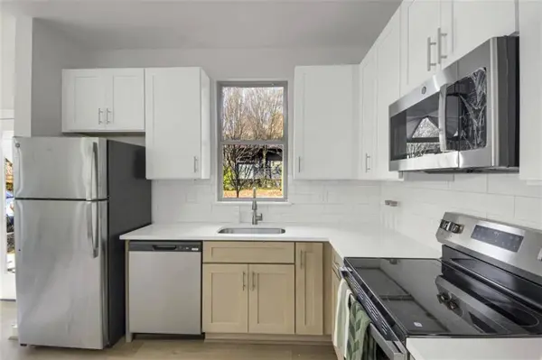 1070 Dill AVE #301, Atlanta, GA 30310