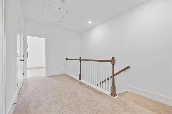 1512 Parks Edge LN NW, Atlanta, GA 30318