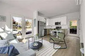 1070 Dill AVE #105, Atlanta, GA 30310