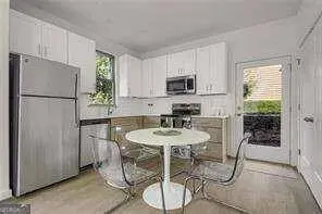 1070 Dill AVE #105, Atlanta, GA 30310