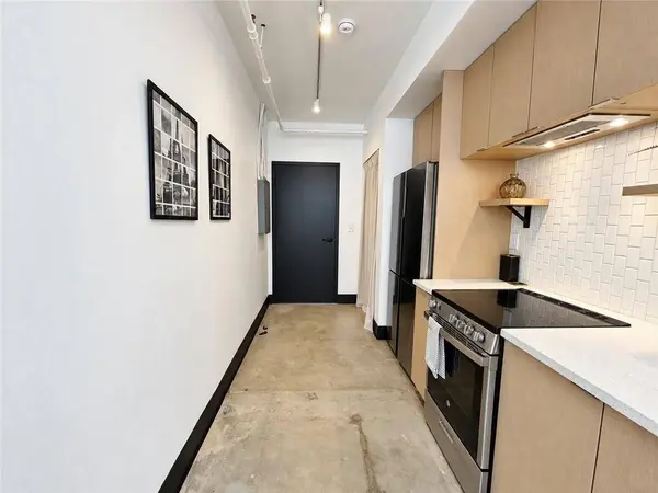 1805 Harvard AVE #306