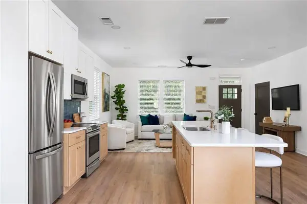 2060 Ruth ST, Atlanta, GA 30318