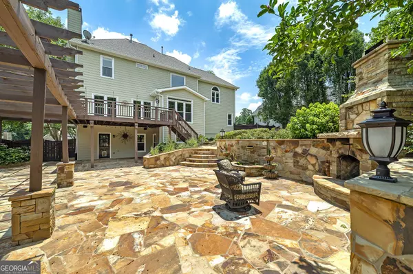 5045 Matthew Meadow CT, Alpharetta, GA 30004