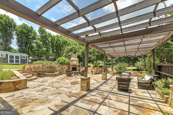 5045 Matthew Meadow CT, Alpharetta, GA 30004