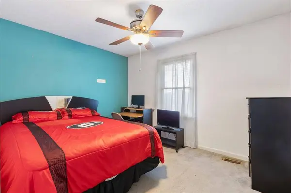 2203 Clarendon CT NE, Conyers, GA 30012