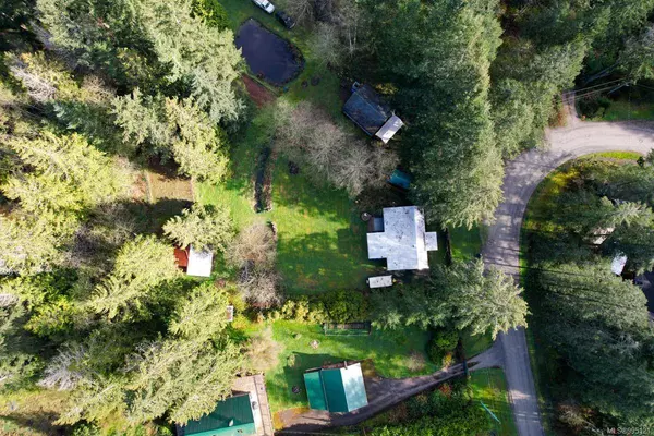 577 Wildwood Cres, Gabriola Island, BC V0R 1X4