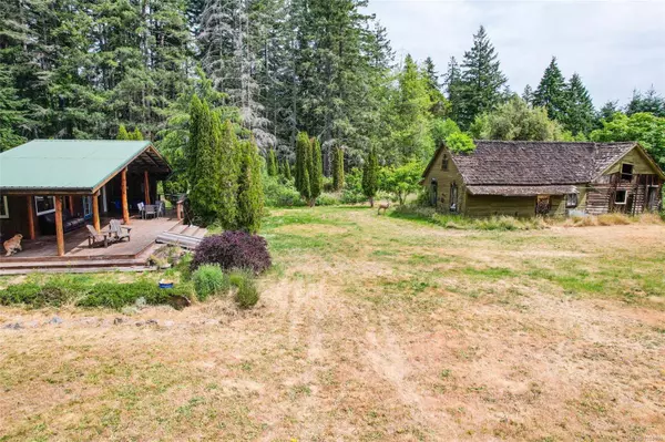 2411 South Rd, Gabriola Island, BC V0R 1X7