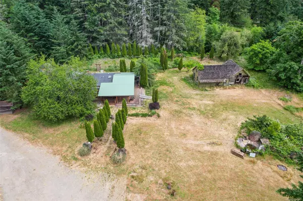 2411 South Rd, Gabriola Island, BC V0R 1X7