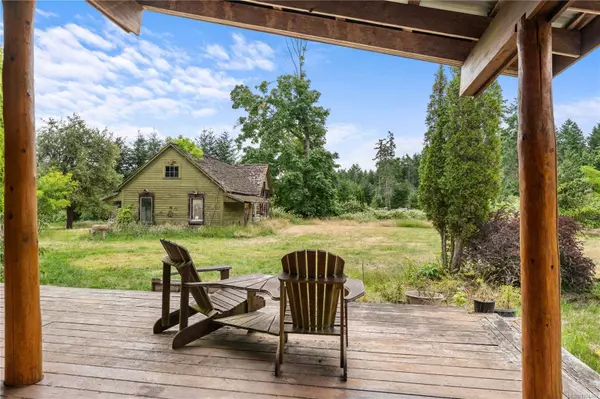 2411 South Rd, Gabriola Island, BC V0R 1X7