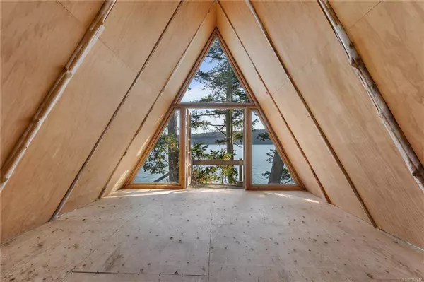 Lt 34 Ruxton, Ruxton Island, BC V0R 0X0