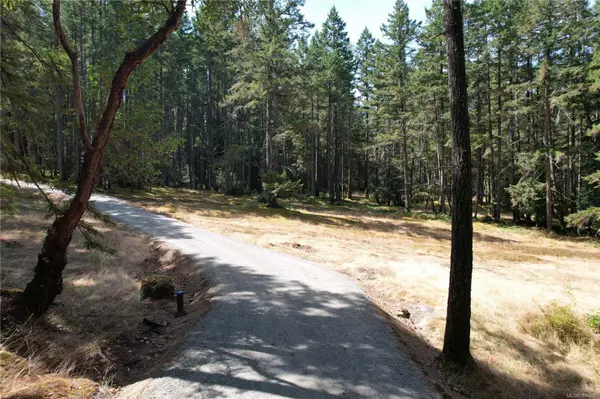 Lt 13 Sitka Grove, Gabriola Island, BC V0R 1X1