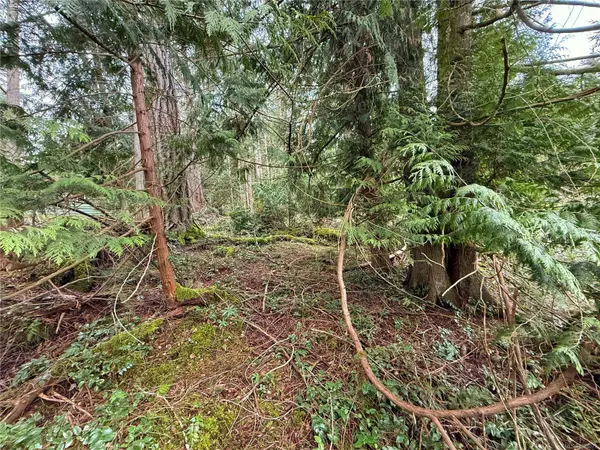 Lt 37 Dirksen Rd, Gabriola Island, BC V0R 1X2