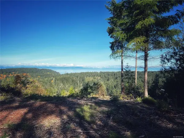 Lt 5 Spruce Ave, Gabriola Island, BC V0R 1X2