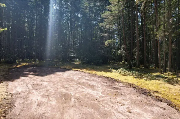 Lt 12 Sitka GRV, Gabriola Island, BC V0R 1X1