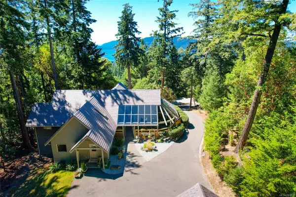 154 Cormorant Cres, Salt Spring, BC V8K 1G8