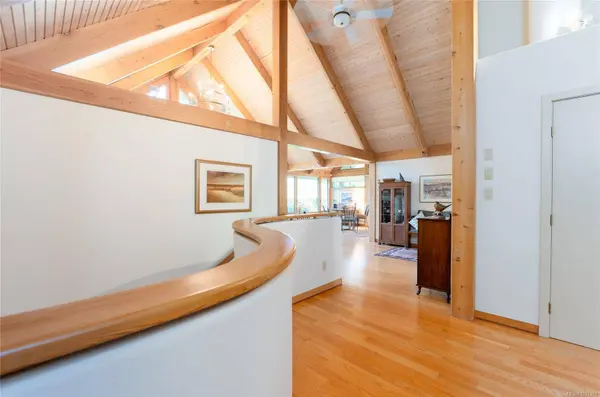 154 Cormorant Cres, Salt Spring, BC V8K 1G8