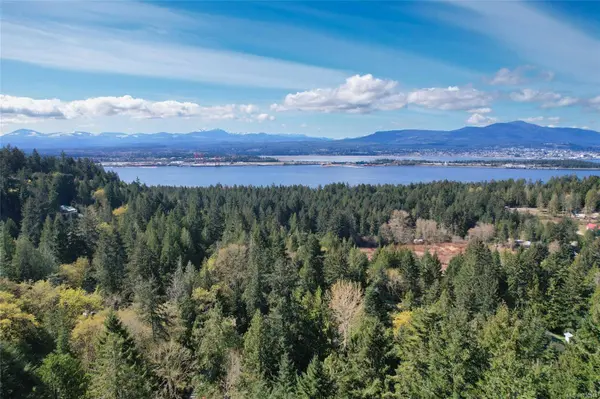 1059 Pat Burns Ave, Gabriola Island, BC V0R 1X2