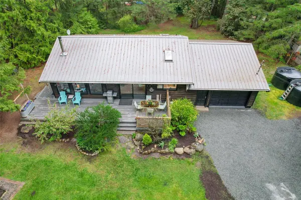 438 Dunshire Dr, Gabriola Island, BC V0R 1X2