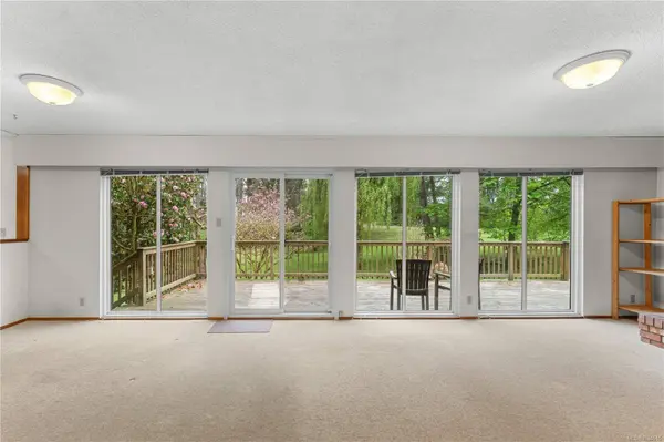 2420 Spring Beach Dr, Gabriola Island, BC V0R 1X7