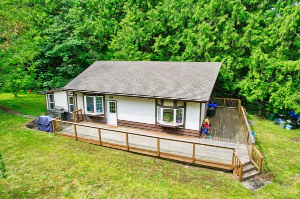 1440 Cresta Roca Rd, Gabriola Island, BC V0R 1X7
