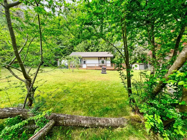 1440 Cresta Roca Rd, Gabriola Island, BC V0R 1X7