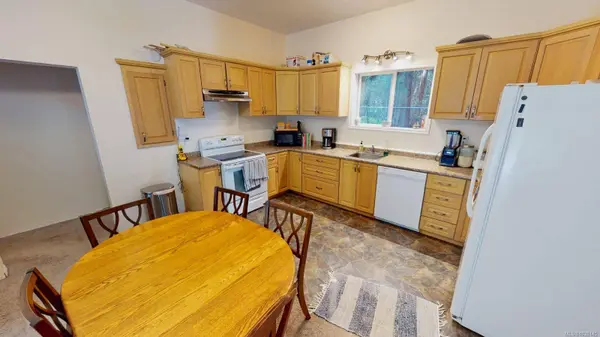 1440 Cresta Roca Rd, Gabriola Island, BC V0R 1X7