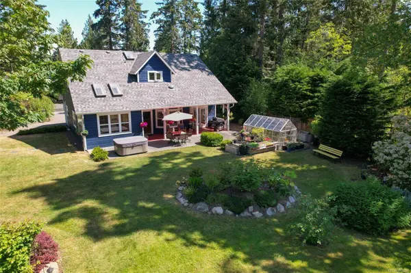 1351 Sea Lovers LN, Gabriola Island, BC V0R 1X5