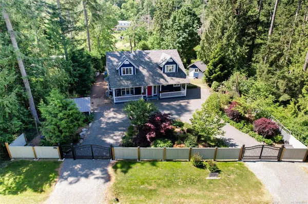 1351 Sea Lovers LN, Gabriola Island, BC V0R 1X5