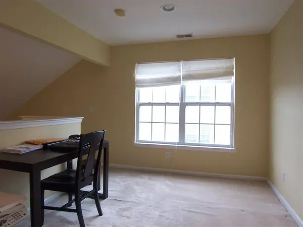 1316 Overhill St, Westfield Town, NJ 07090