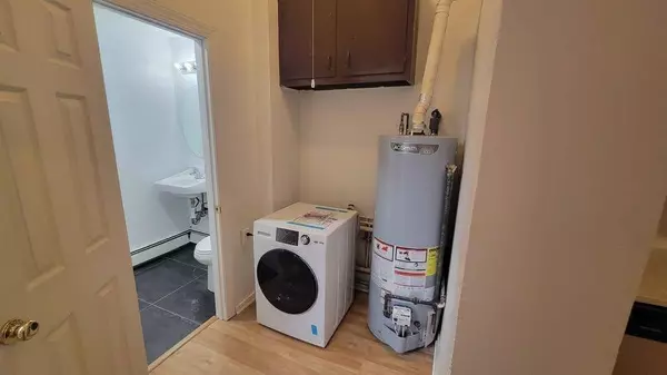 262 SUMMIT AVE, Jc Journal Square, NJ 07306