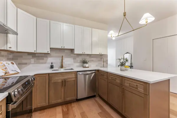 75 LIBERTY AVE  #C4, Jc Journal Square, NJ 07306