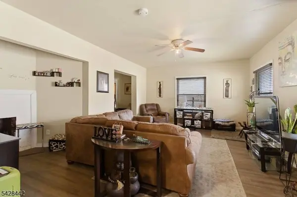 18 Webster Pl, East Orange City, NJ 07018