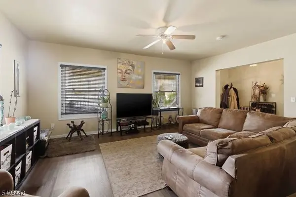 18 Webster Pl, East Orange City, NJ 07018
