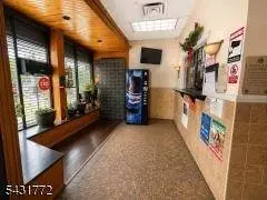 491 COMMUNIPAW AVE, Jc Bergen-lafayett, NJ 07304