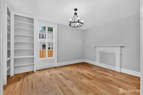 23 Amwell RD, Millstone, NJ 08844