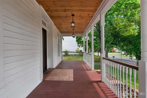 23 Amwell RD, Millstone, NJ 08844