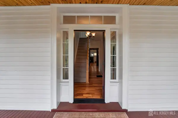 23 Amwell RD, Millstone, NJ 08844