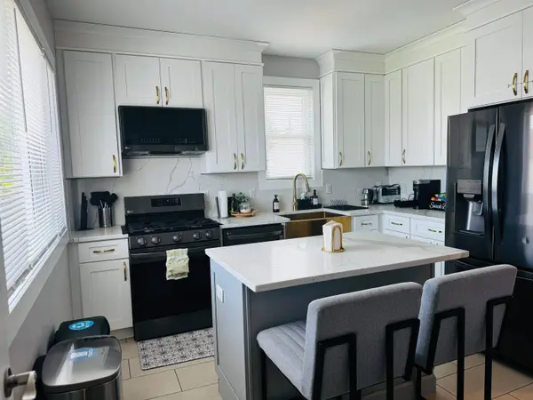 248 PROSPECT AVE #2nd floor, Bayonne, NJ 07002