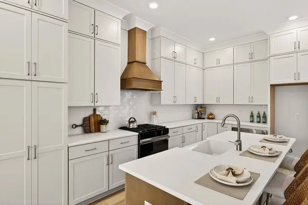 3249 Ben Watson Ct, Charleston, SC 29412