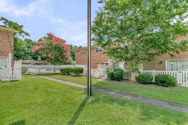 107 Hickory Ln #Unit D, Ladson, SC 29456