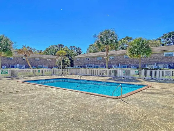 107 Hickory Ln #Unit D, Ladson, SC 29456
